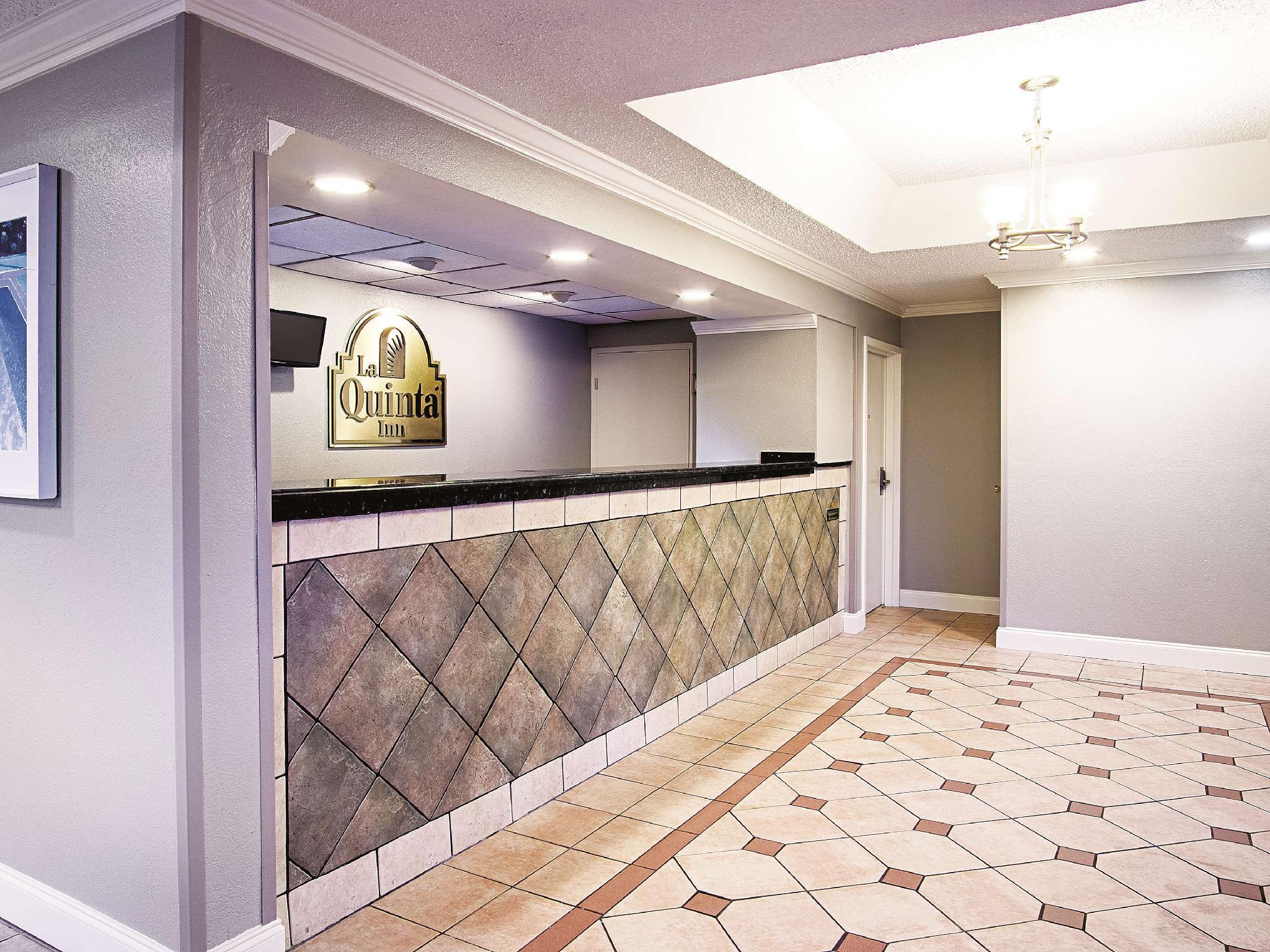 La Quinta Inn By Wyndham West Palm Beach - Florida Turnpike Bagian luar foto