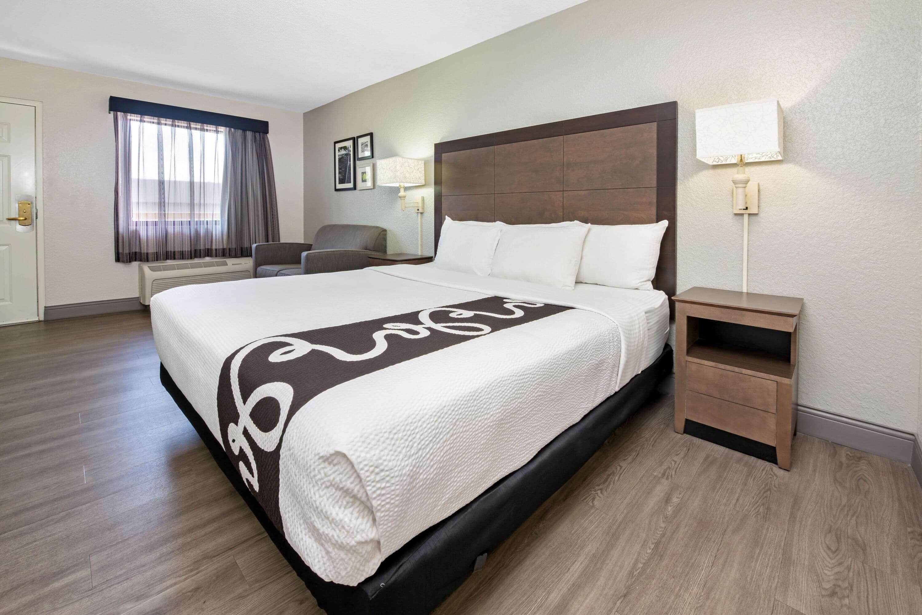 La Quinta Inn By Wyndham West Palm Beach - Florida Turnpike Bagian luar foto