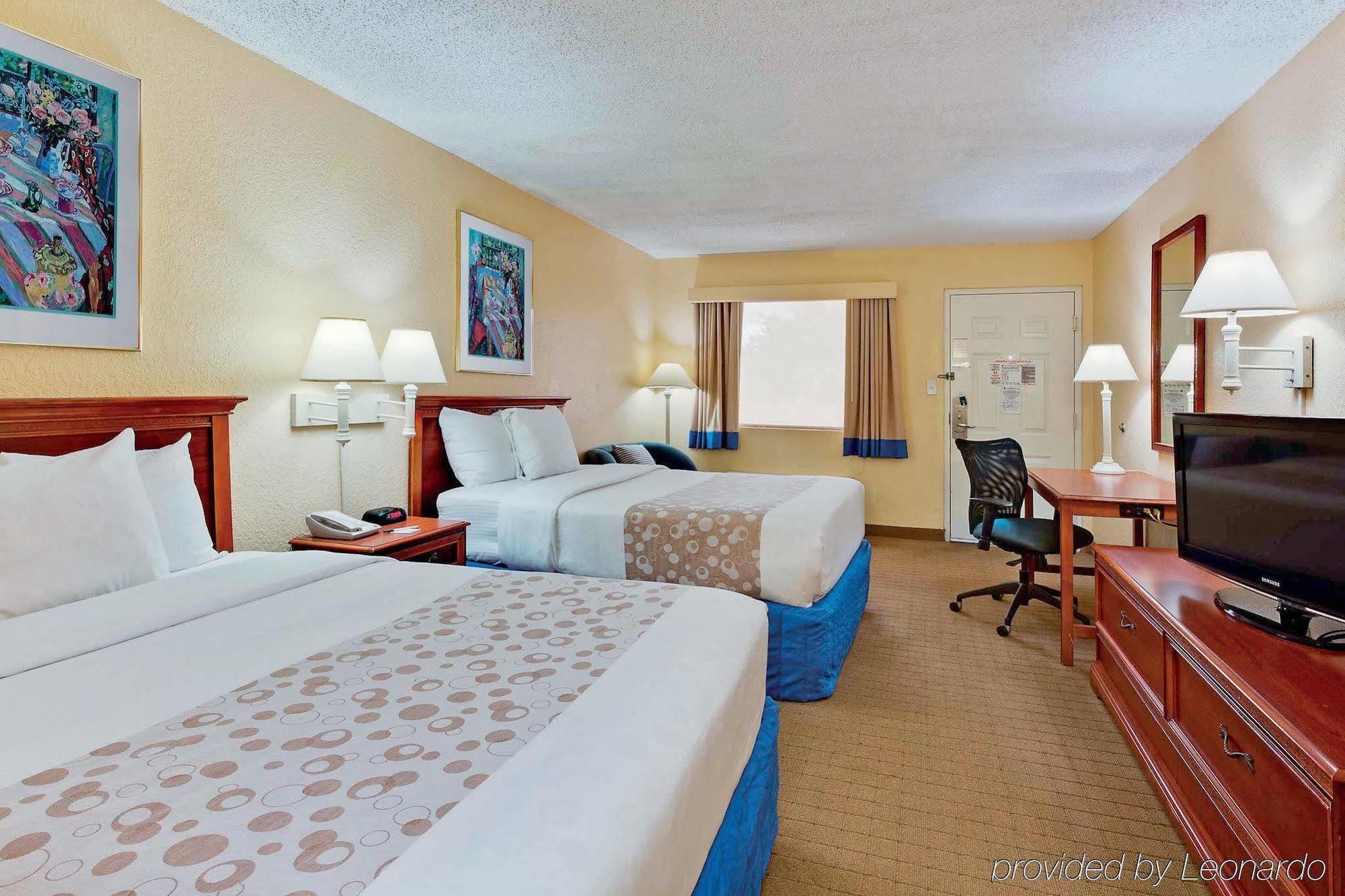 La Quinta Inn By Wyndham West Palm Beach - Florida Turnpike Bagian luar foto